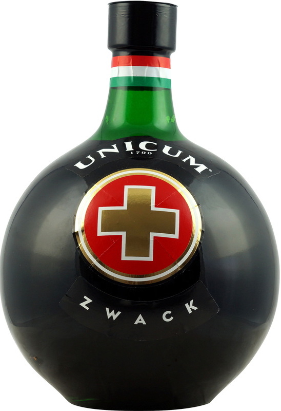 Zwack Unicum 5l 40% Mit Schaukel Und Ausgießer